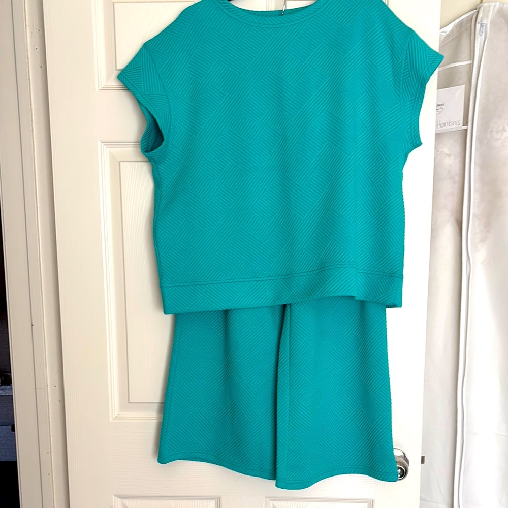 Teal Textured Two-Piece Set